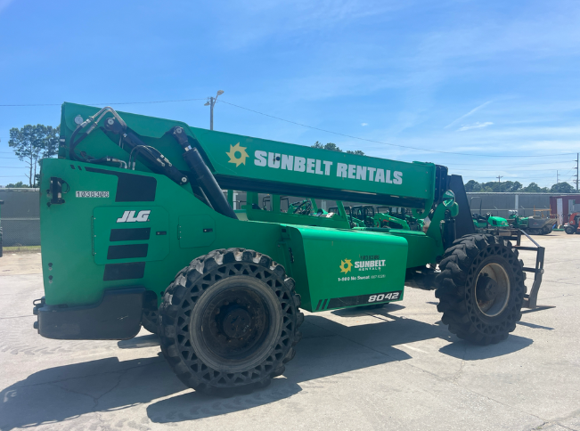 Used 2017 SKYTRAK 8042 Telehandler Forklift