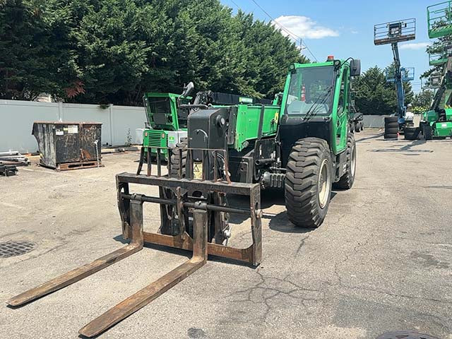 Used 2017 JLG 1644 Telehandler Forklift