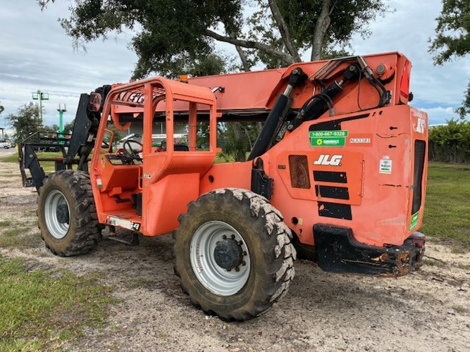 Used 2017 SKYTRAK 10054 Telehandler Forklift, photo 2