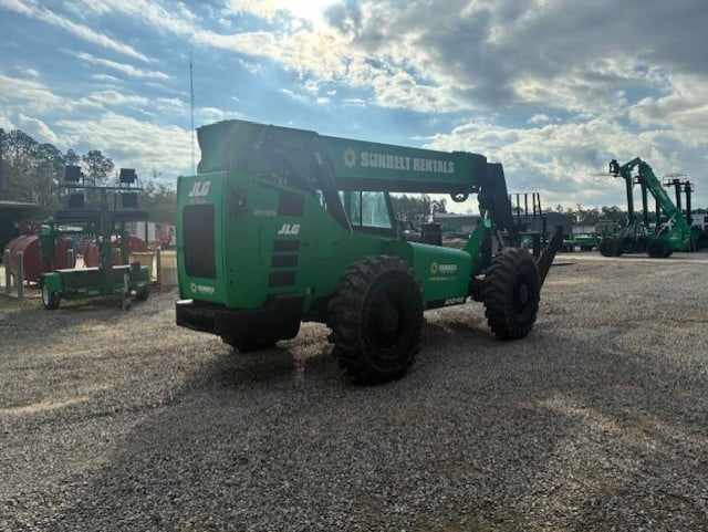 Used 2017 SKYTRAK 10042 Telehandler Forklift