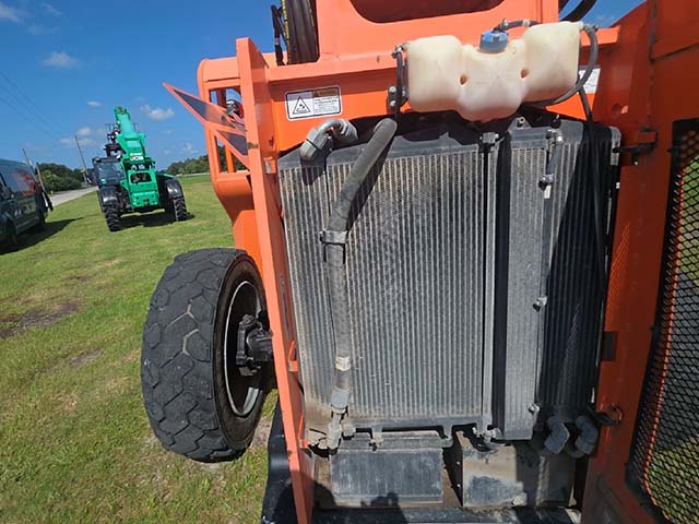 Used 2018 SKYTRAK 6042 Telehandler Forklift