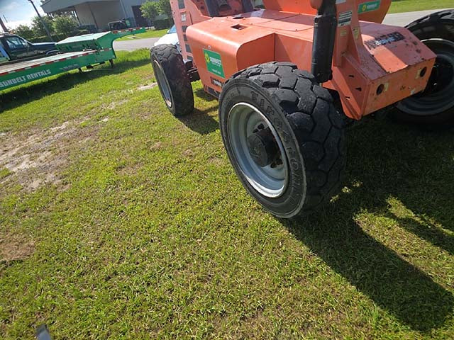 Used 2018 SKYTRAK 6042 Telehandler Forklift