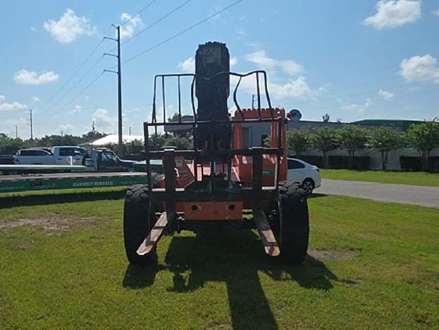 Used 2018 SKYTRAK 6042 Telehandler Forklift