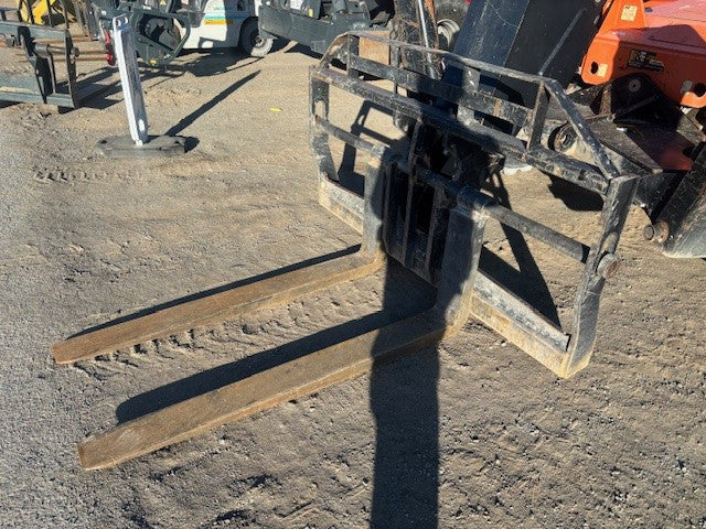 Used 2018 SKYTRAK 10054 Telehandler Forklift