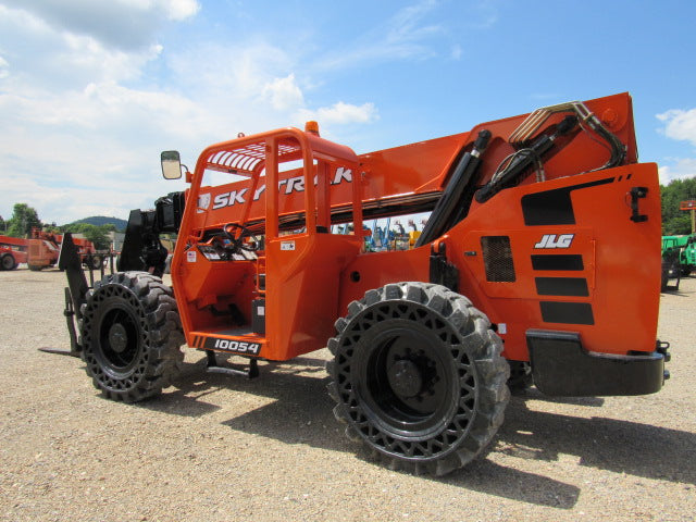 Used 2018 SKYTRAK 10054 Telehandler Forklift