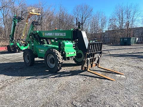 Used 2018 SKYTRAK 6042 Telehandler Forklift