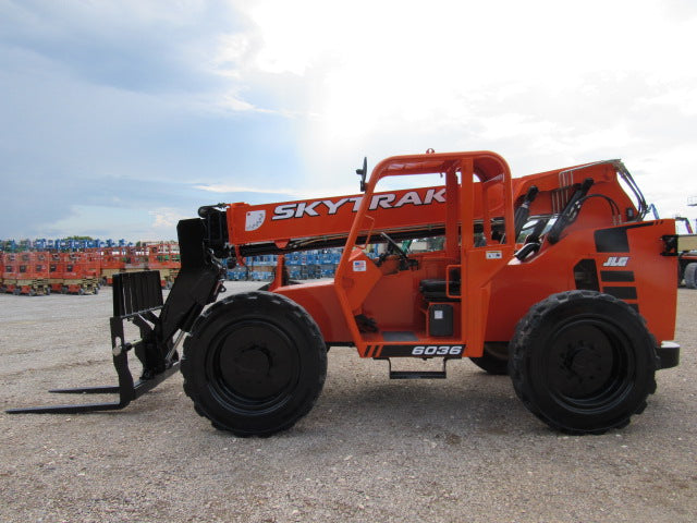 Used 2018 SKYTRAK 6036 Telehandler Forklift
