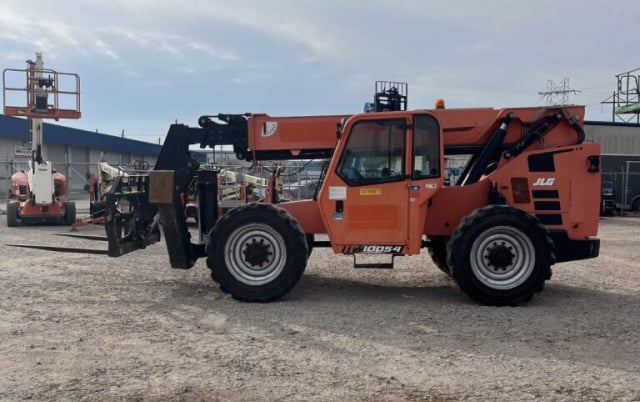 Used 2018 SKYTRAK 10054 Telehandler Forklift