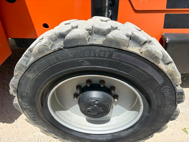 Used 2018 SKYTRAK 8042 Telehandler Forklift