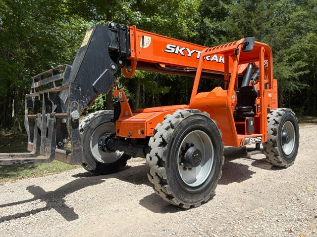 Used 2018 SKYTRAK 8042 Telehandler Forklift