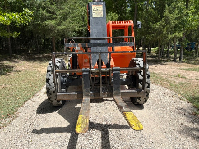 Used 2018 SKYTRAK 8042 Telehandler Forklift