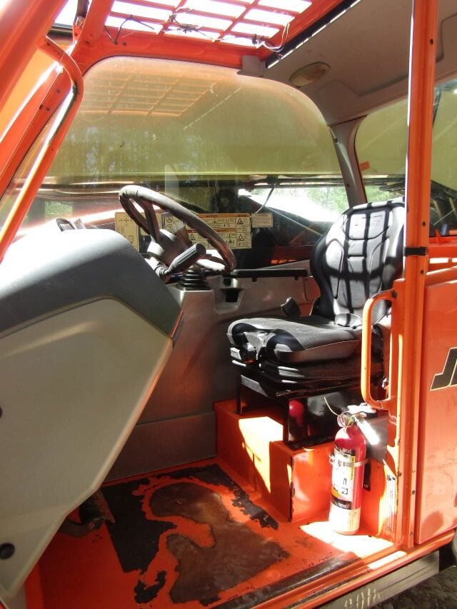 Used 2019 JLG 943 Telehandler Forklift