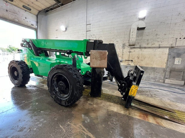 Used 2019 SKYTRAK 10042 Telehandler Forklift