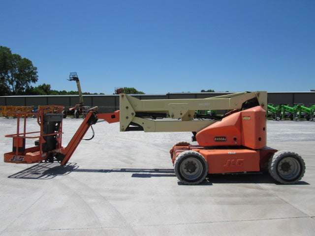 Used 2013 JLG E450AJ Articulating Boom Lift