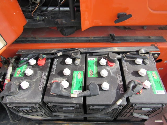 Used 2013 JLG E450AJ Articulating Boom Lift