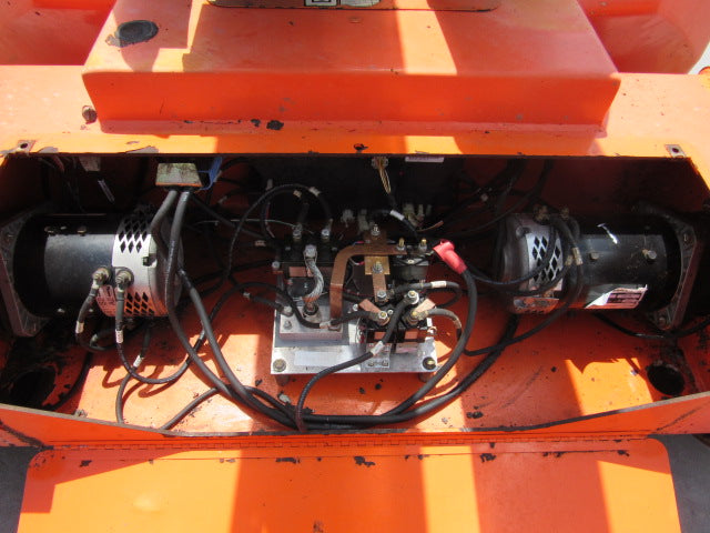 Used 2014 JLG E450AJ Articulating Boom Lift