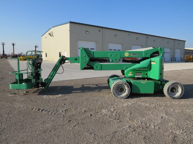Used 2015 JLG E450AJ Articulating Boom Lift