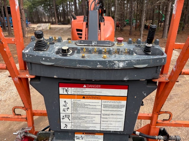 Used 2016 JLG 600AJ Articulating Boom Lift