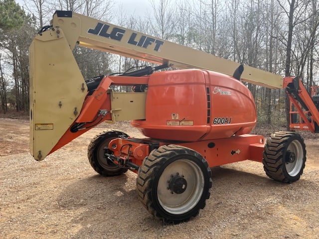 Used 2016 JLG 600AJ Articulating Boom Lift
