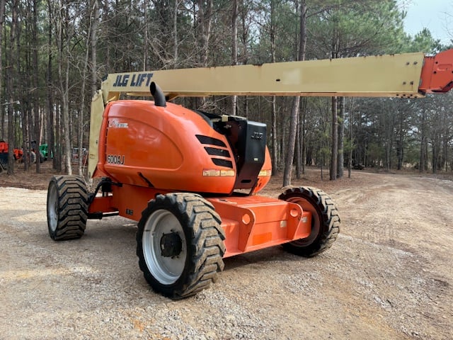 Used 2016 JLG 600AJ Articulating Boom Lift