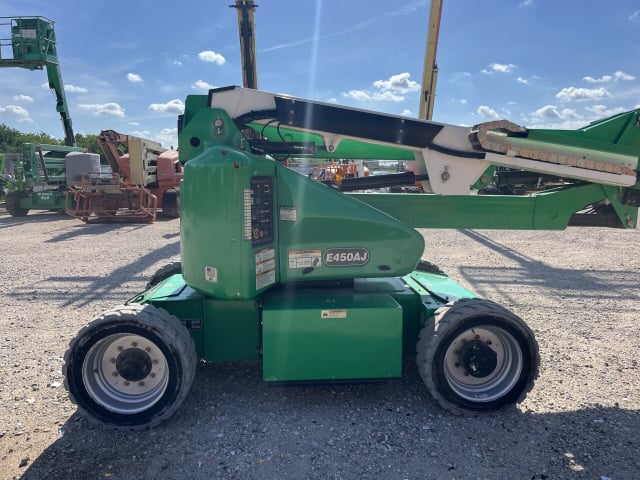 Used 2016 JLG E450AJ Articulating Boom Lift