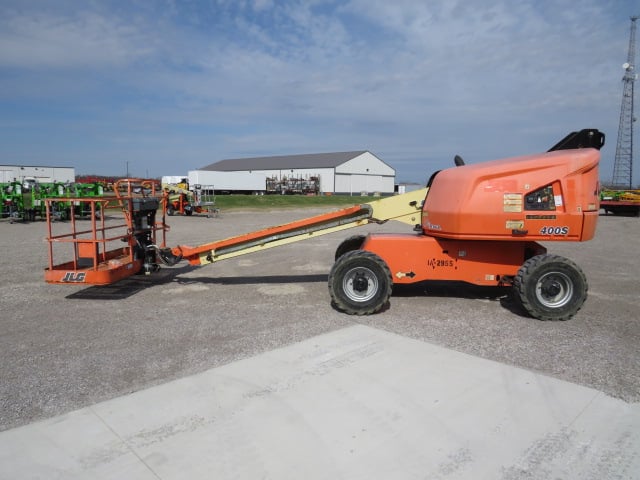 Used 2017 JLG 400S Telescopic Boom Lift