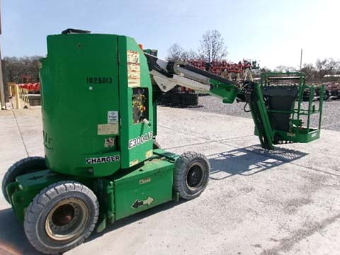 Used 2017 JLG E300AJP Articulating Boom Lift