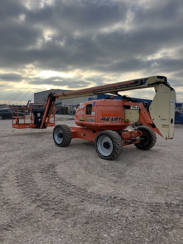 Used 2017 JLG 600AJ Articulating Boom Lift