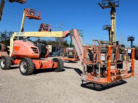 Used 2017 JLG 600AJ Articulating Boom Lift
