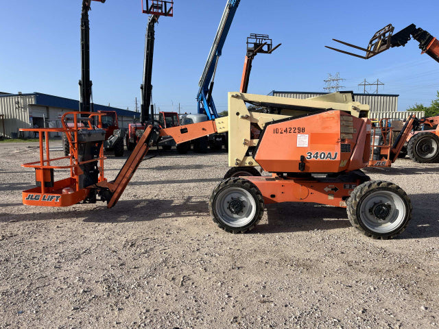 Used 2018 JLG 340AJ Articulating Boom Lift