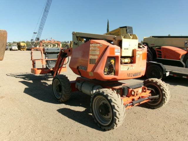 Used 2018 JLG 340AJ Articulating Boom Lift