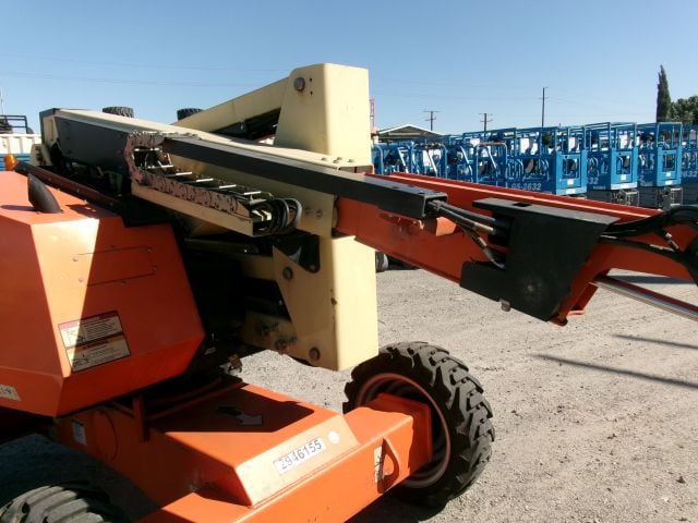 Used 2019 JLG 340AJ Articulating Boom Lift