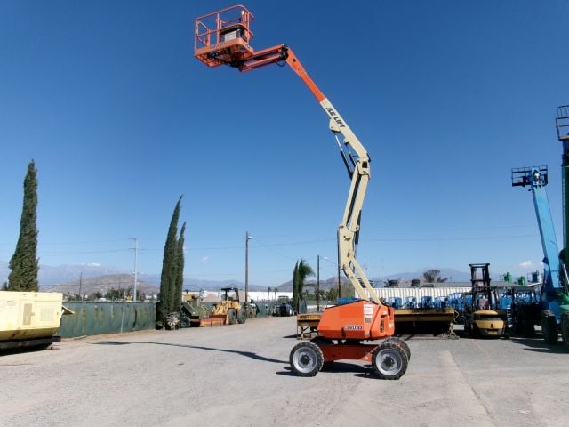 Used 2019 JLG 340AJ Articulating Boom Lift