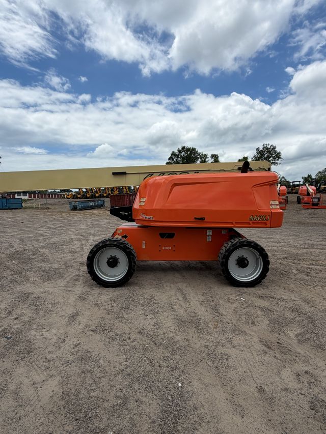 Used 2021 JLG 660SJ Telescopic Boom Lift
