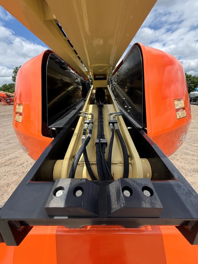 Used 2021 JLG 660SJ Telescopic Boom Lift