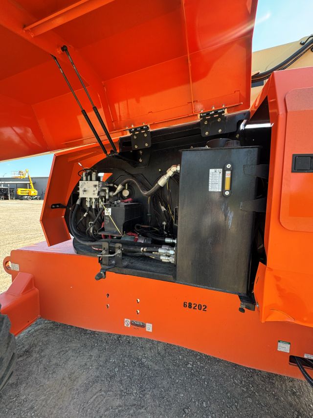 Used 2021 JLG 860SJ Telescopic Boom Lift