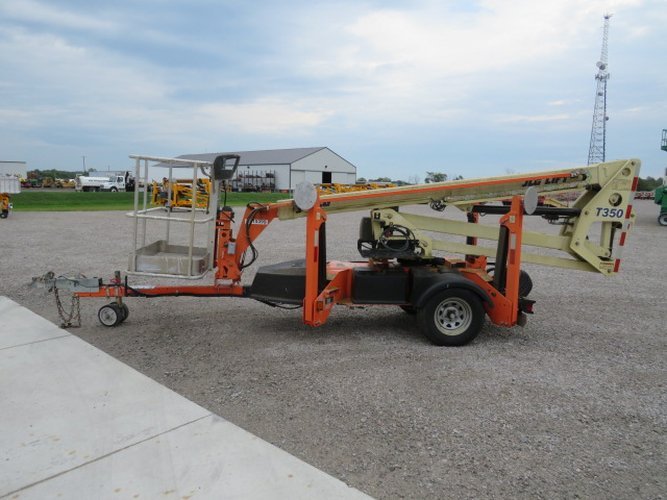 Used 2019 JLG T350 Towable Boom Lift