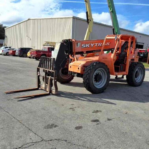 Used 2017 SKYTRAK 6042 Telehandler Forklift