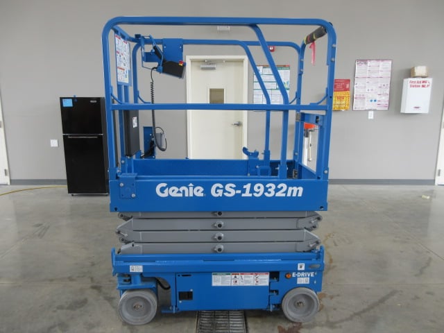 New 2025 GENIE GS-1932m Scissor Lift : Micro Scissor Lift