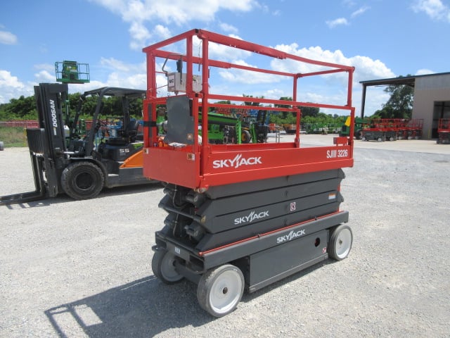 2018 SKYJACK SJ3226 – Used Scissor Lift | aerialtitans