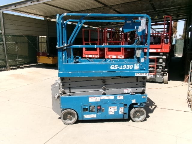 Used 2017 GENIE GS-1930 Scissor Lift