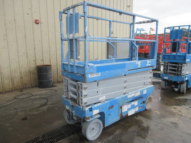 Used 2017 GENIE GS-2632 Scissor Lift