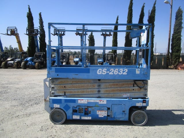 Used 2015 GENIE GS-2632 Scissor Lift