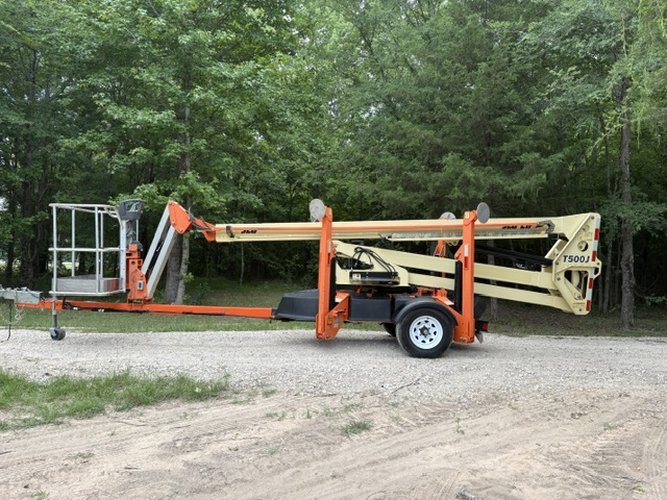 Used 2019 JLG T500J Towable Boom Lift