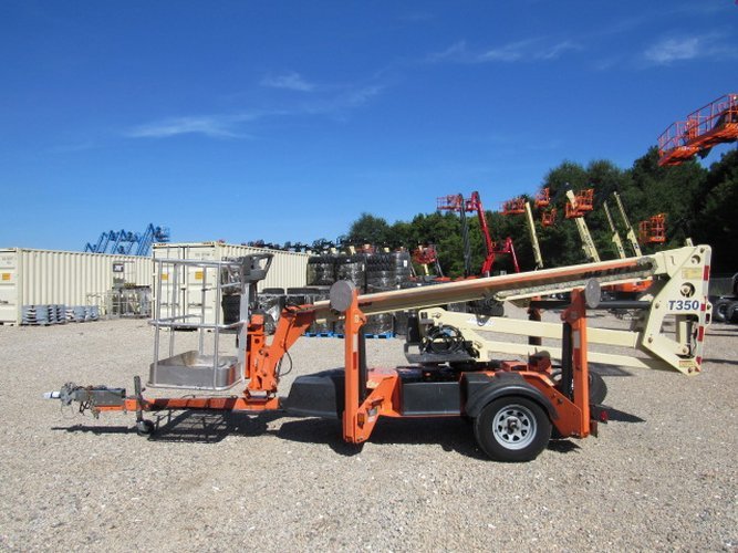 Used 2019 JLG T350 Towable Boom Lift