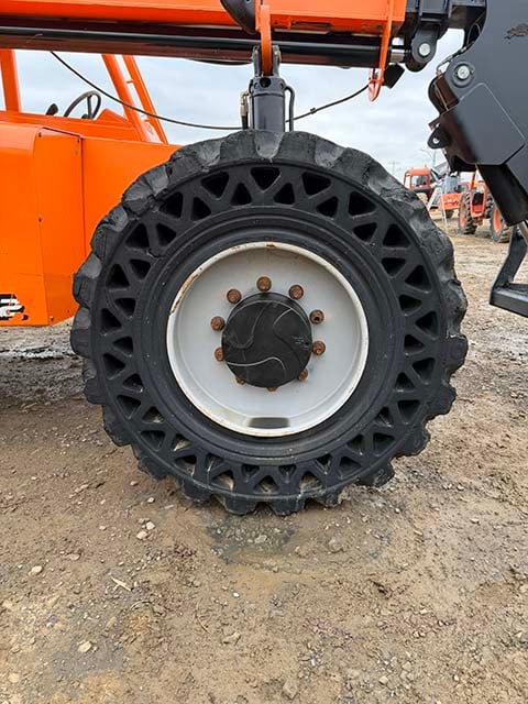 Used 2017 SKYTRAK 6042 Telehandler Forklift