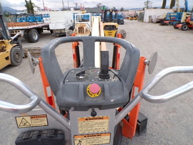 Used 2019 JLG T350 Towable Boom Lift, photo 14