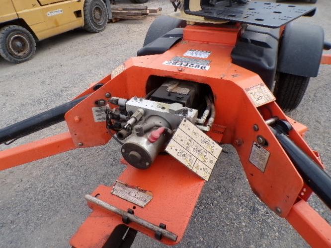 Used 2019 JLG T350 Towable Boom Lift, photo 10
