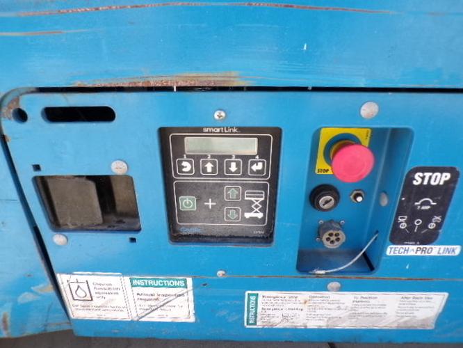 Used 2019 GENIE GS-2632 Scissor Lift, photo 10
