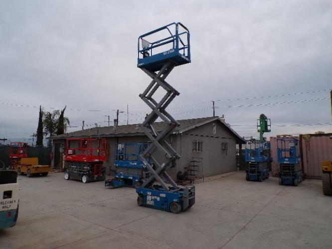 New 2019 GENIE GS-1930 Scissor Lift, photo 12